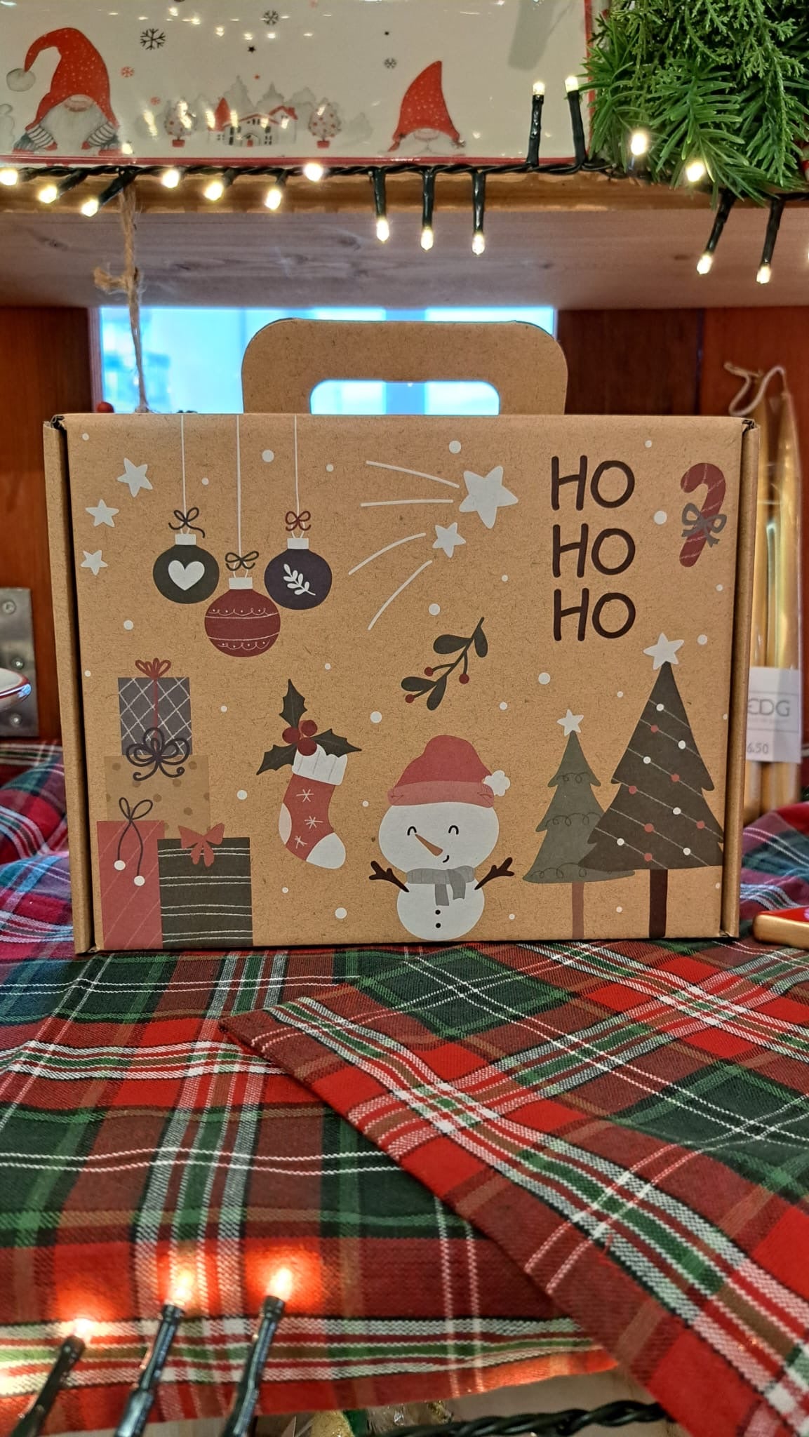 Box horomia